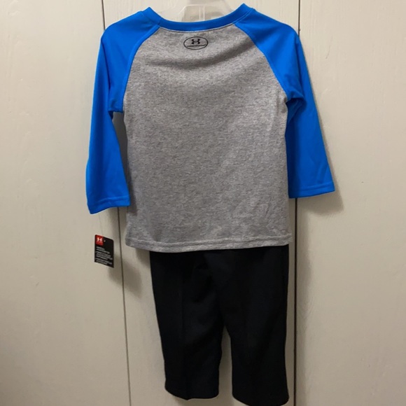 Under Armour Long Sleeved Tee and Pants Set - Picture 2 of 8